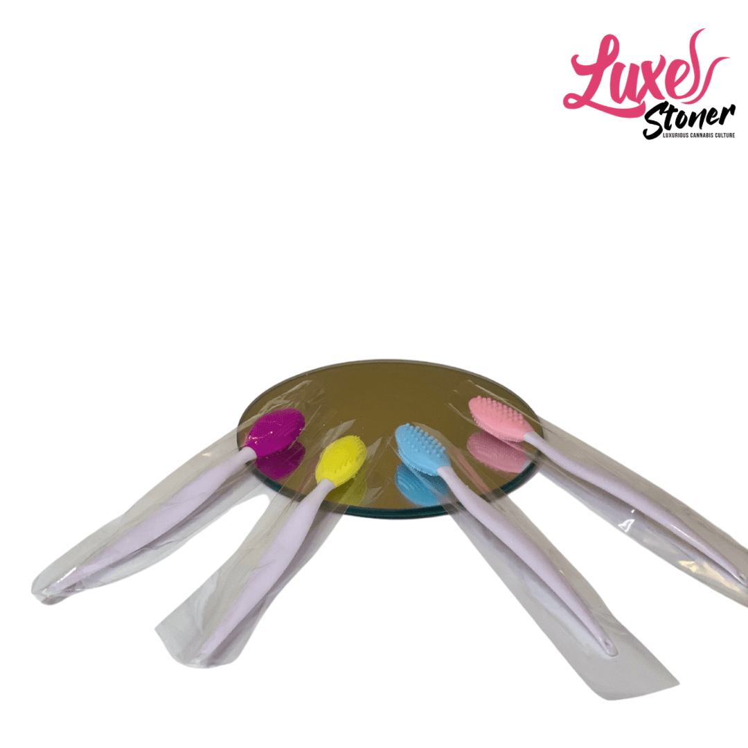 Lip Scrubber - Luxe Stoner